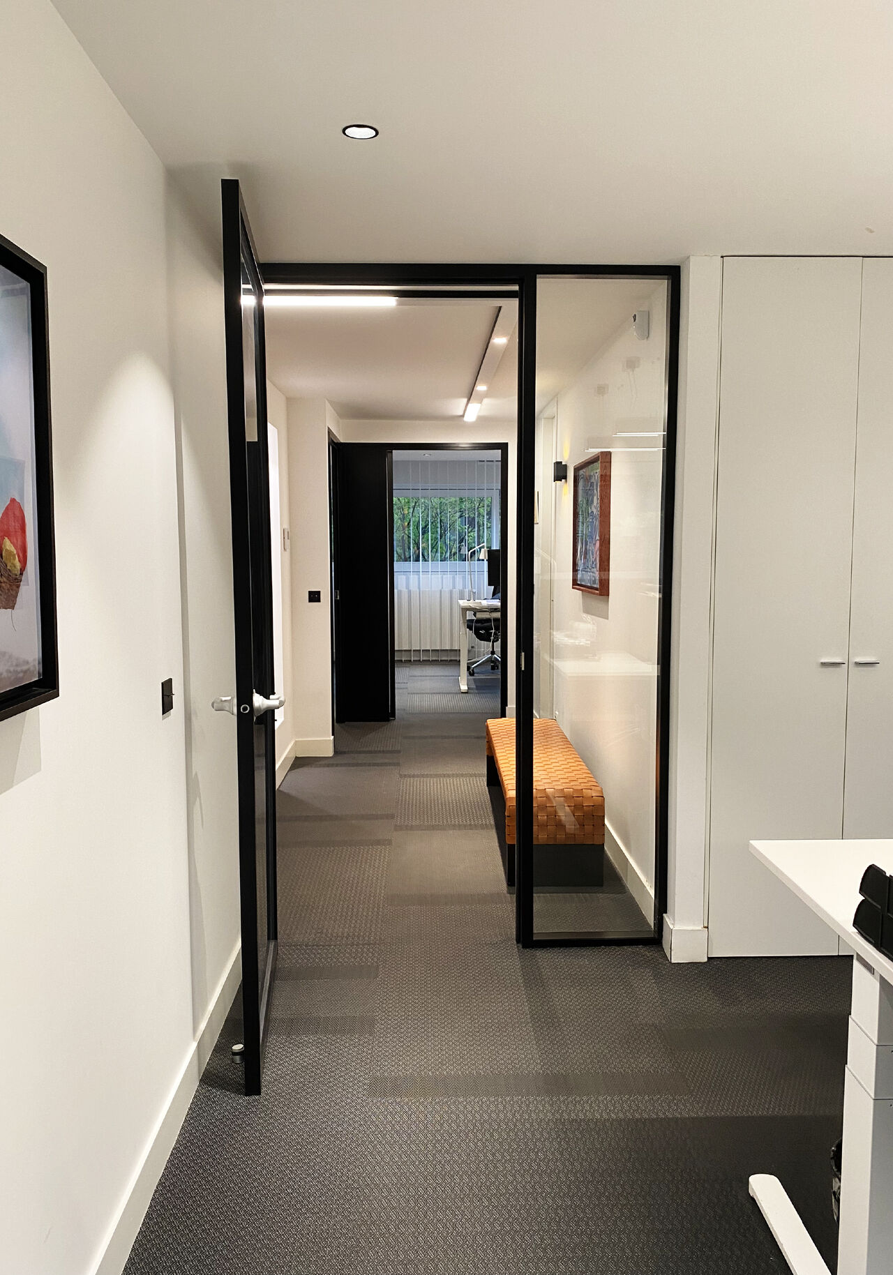 Wavetel — éclairage tertiaire — Paris (75) France — luminaires haut de gamme VIP Lighting