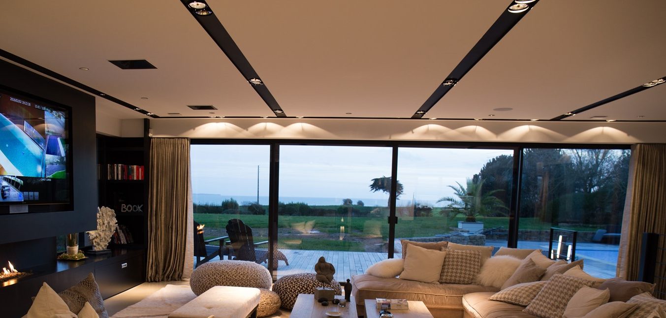 Villa privée — éclairage logements individuels — Quimper (29) France — luminaires haut de gamme VIP Lighting