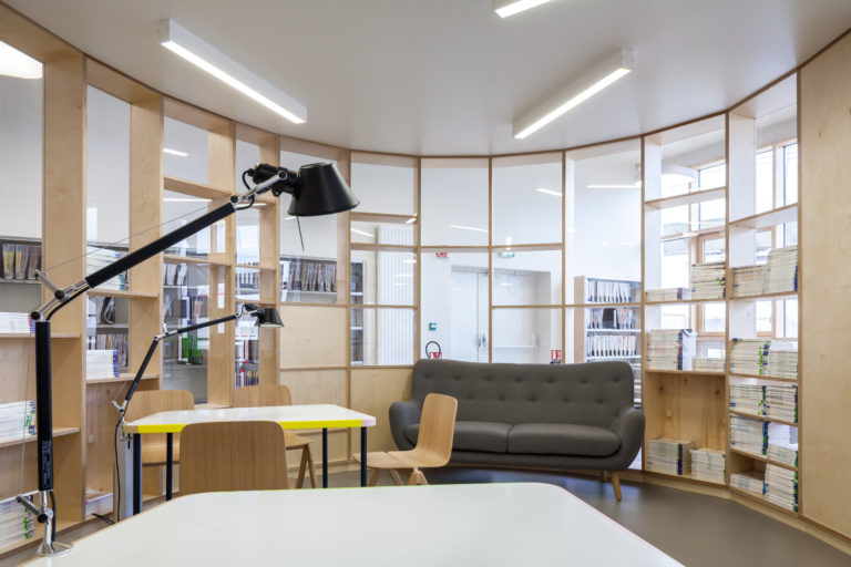 Institut de formation en soins infirmiers — éclairage santé — Rennes (35) France — luminaires haut de gamme VIP Lighting